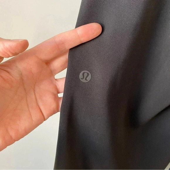 Lululemon On The Fly Wide Leg 7/8 Pant Woven Black 8 - Picture 8 of 11